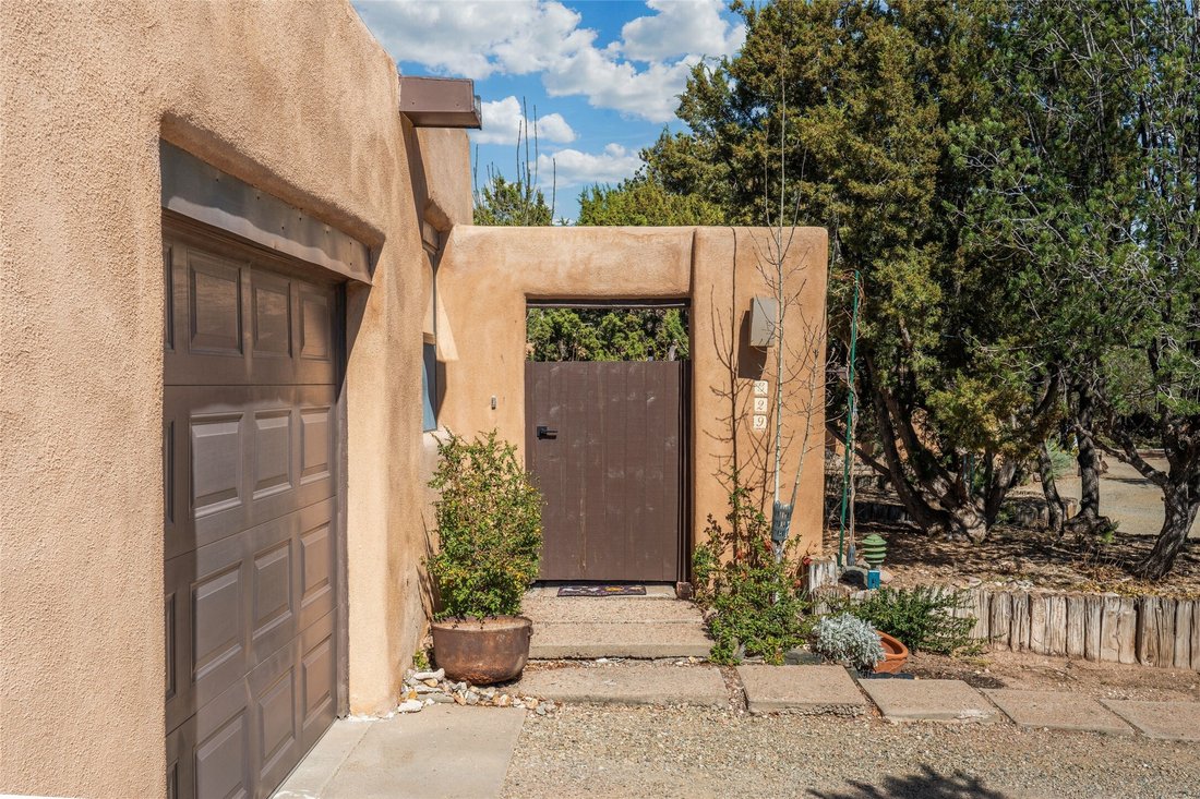 Condo in Santa Fe, New Mexico, United States 3 - 17539248