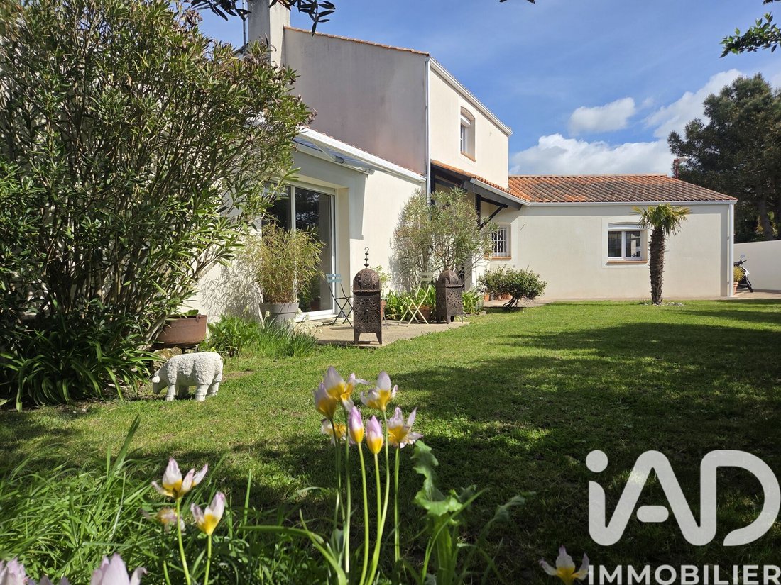 House in Le Fenouiller, Pays de la Loire, France 2 - 17545690