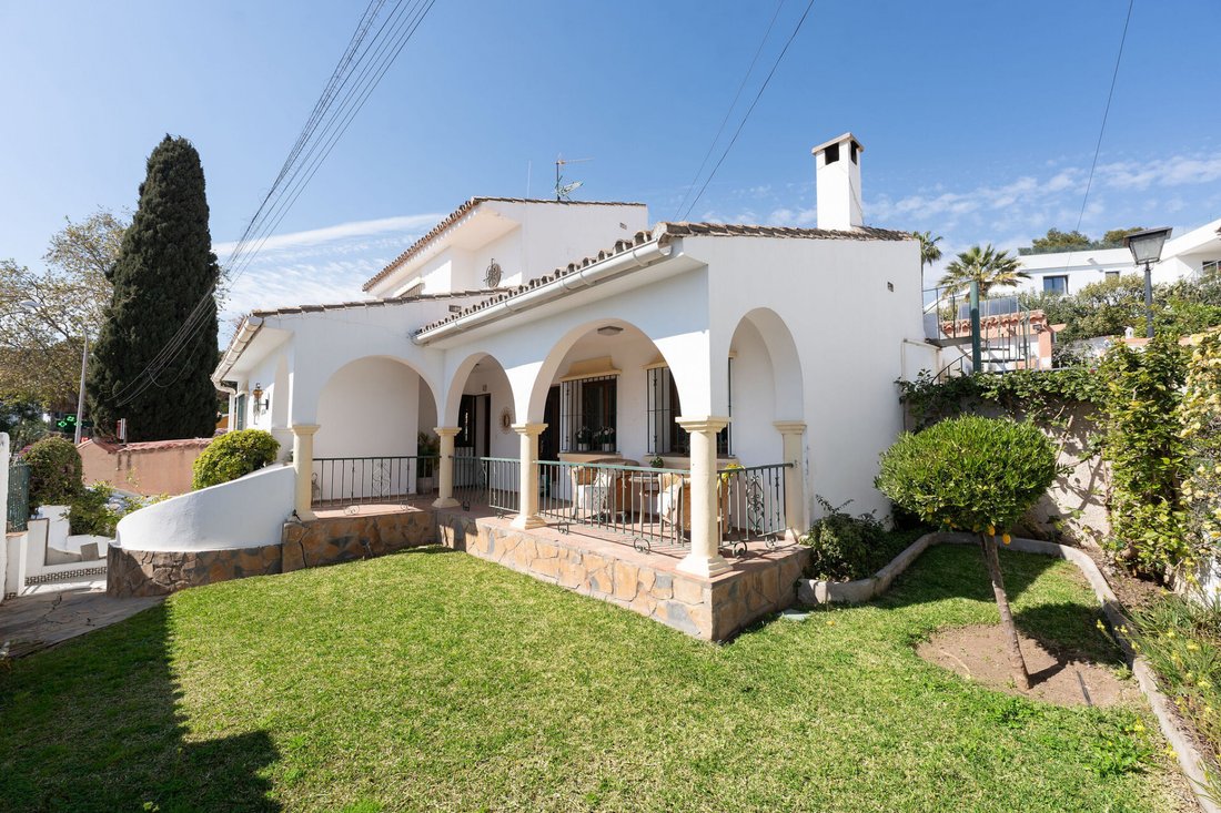 Villa in Nueva Andalucia, Marbella, Spain 1 - 17539781