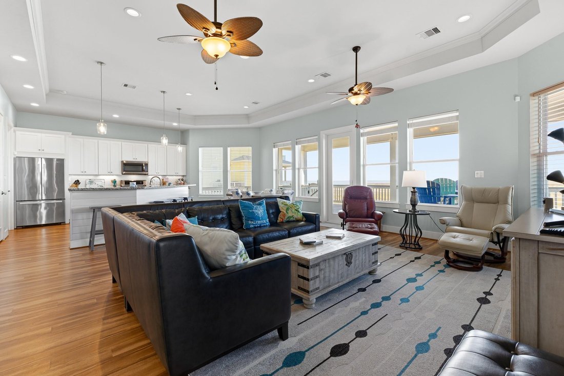 House in Galveston, Texas, United States 4 - 17544026