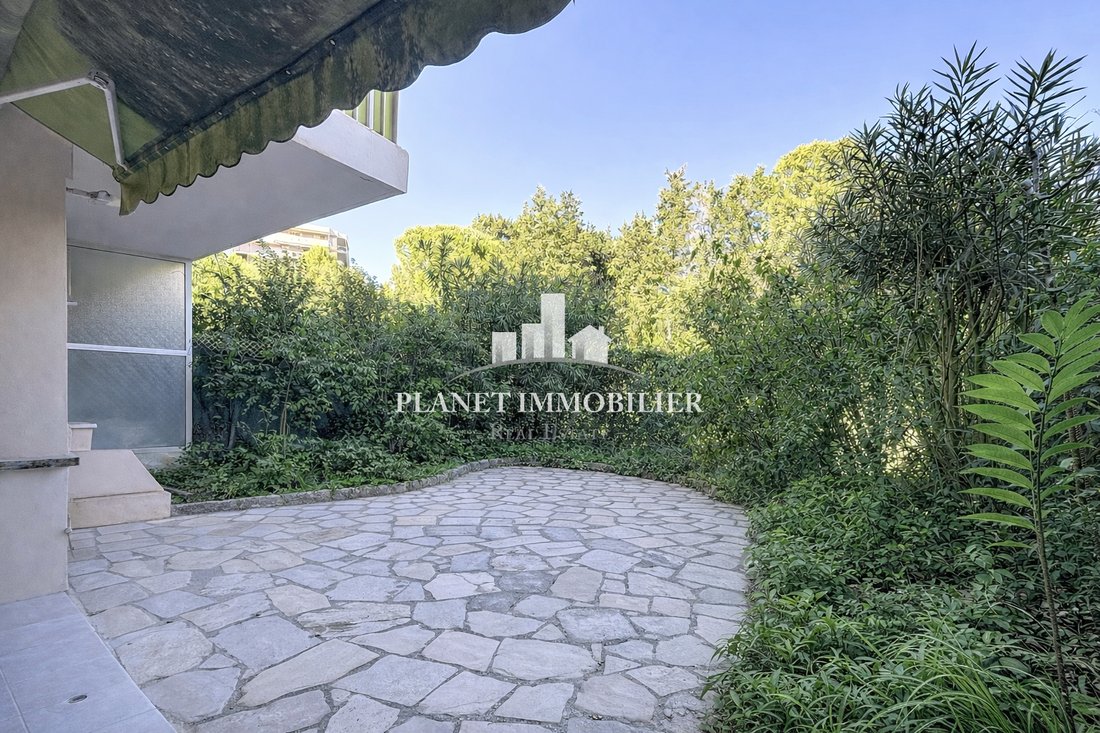 Apartment in Les Cougoulins-Rastines, Antibes, France 4 - 16725322