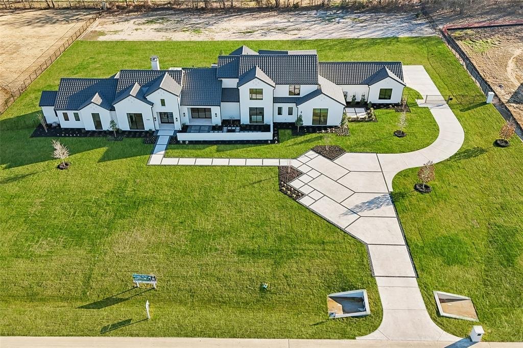 House in Lantana, Texas, United States 3 - 17543195