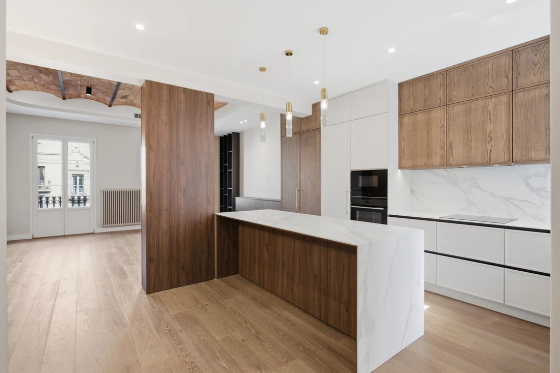 Apartment in Eixample, Barcelona, Spain 2 - 16798639