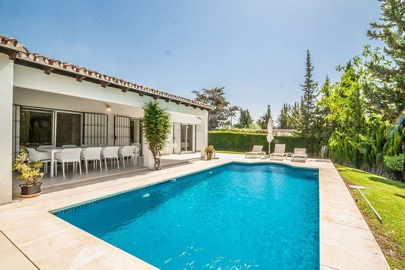 Villa in Elviria-Cabopino, Marbella, Spain 4 - 17543369