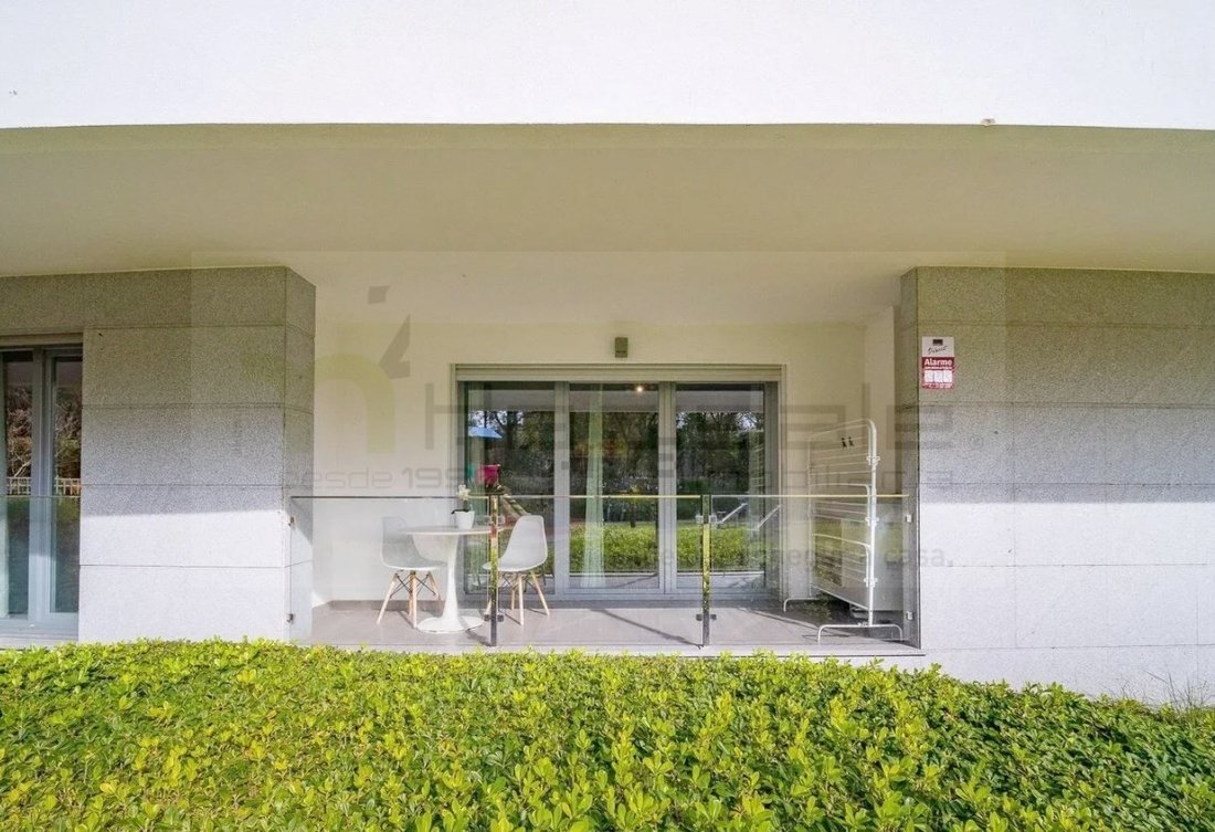 Apartment in Paco de Arcos, Lisbon, Portugal 5 - 17542093