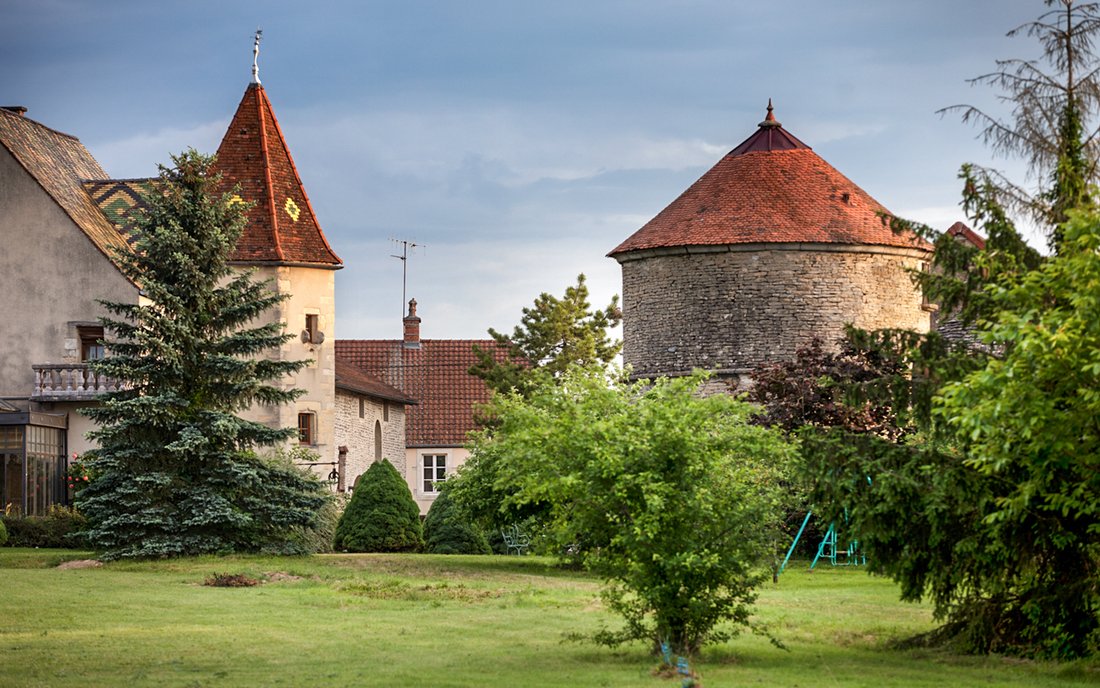 Chateau in Pichanges, Bourgogne – Franche-Comté, France 1 - 17541432
