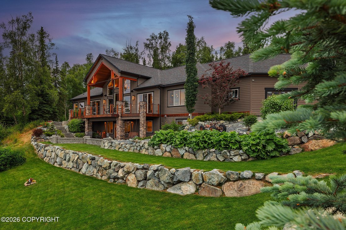 House in Anchorage, Alaska, United States 4 - 17543899