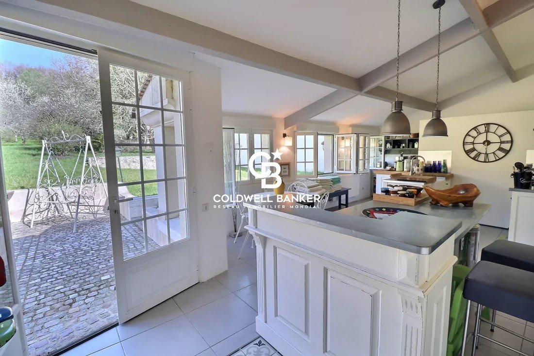 House in Pierrefonds, Hauts-de-France, France 4 - 17540107