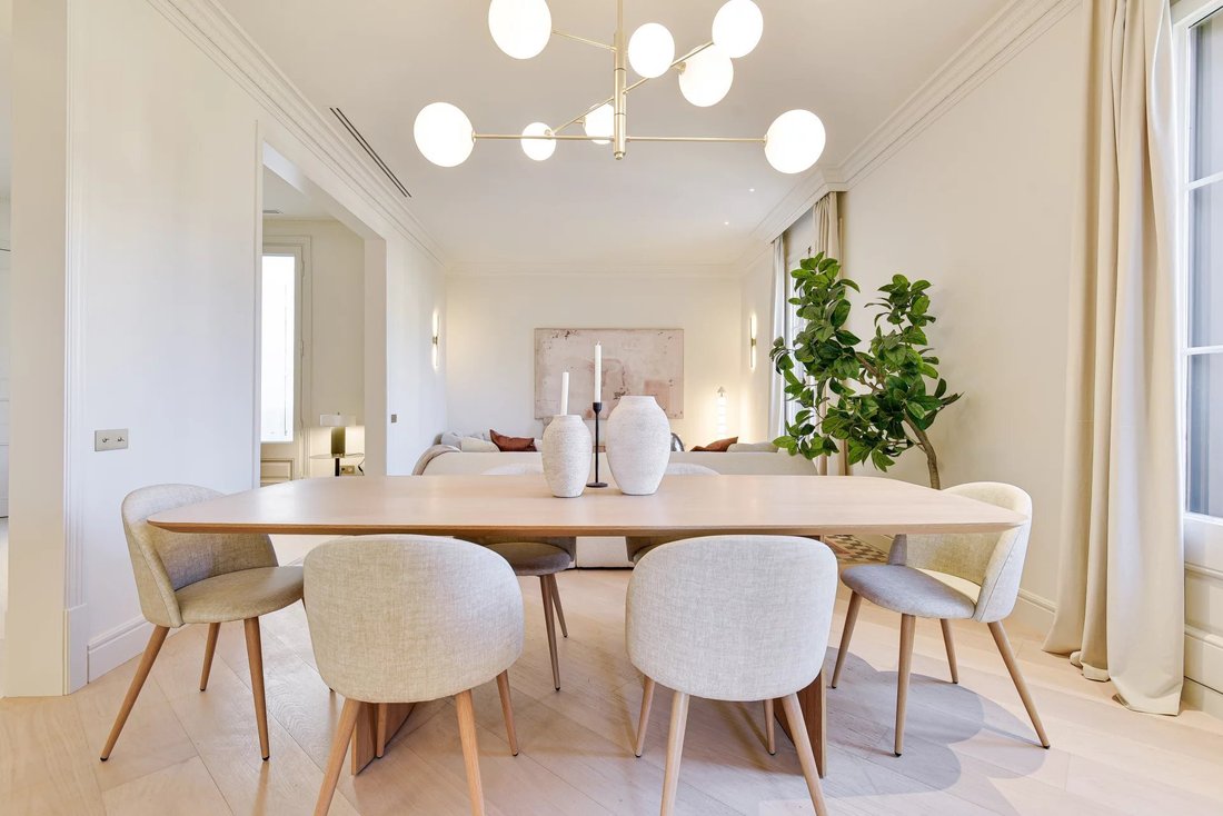 Apartment in Eixample, Barcelona, Spain 5 - 17541468