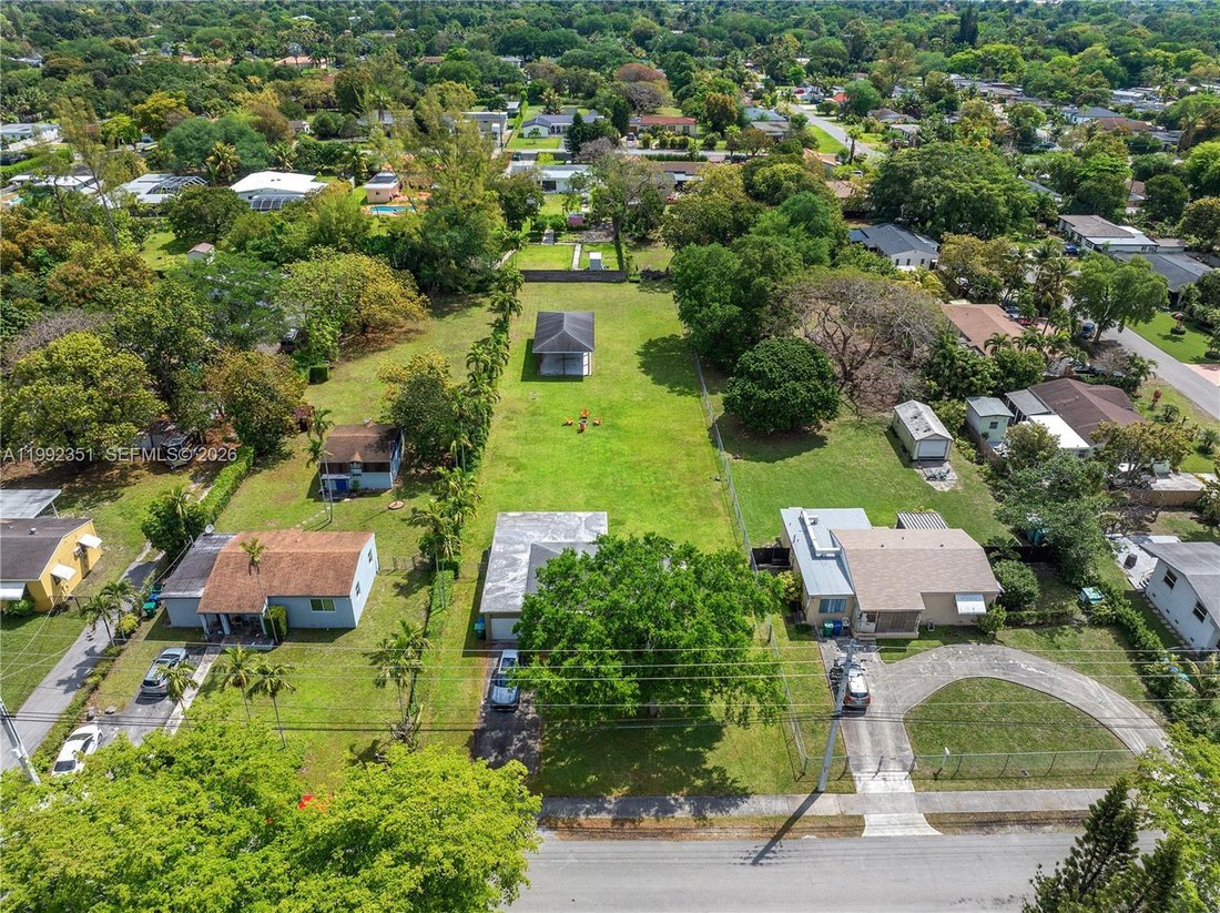 House in Miami, Florida, United States 3 - 17539800