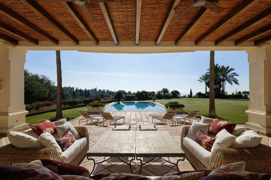 Villa in Marbella, Andalusia, Spain 4 - 11717436