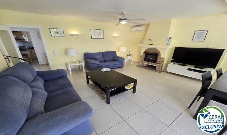 Estate in Empuriabrava, Catalonia, Spain 3 - 17542485