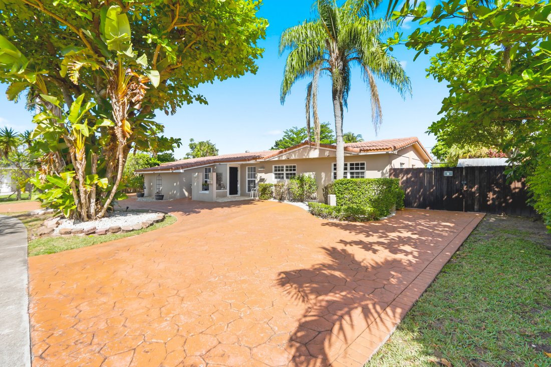House in Miami, Florida, United States 2 - 17539372