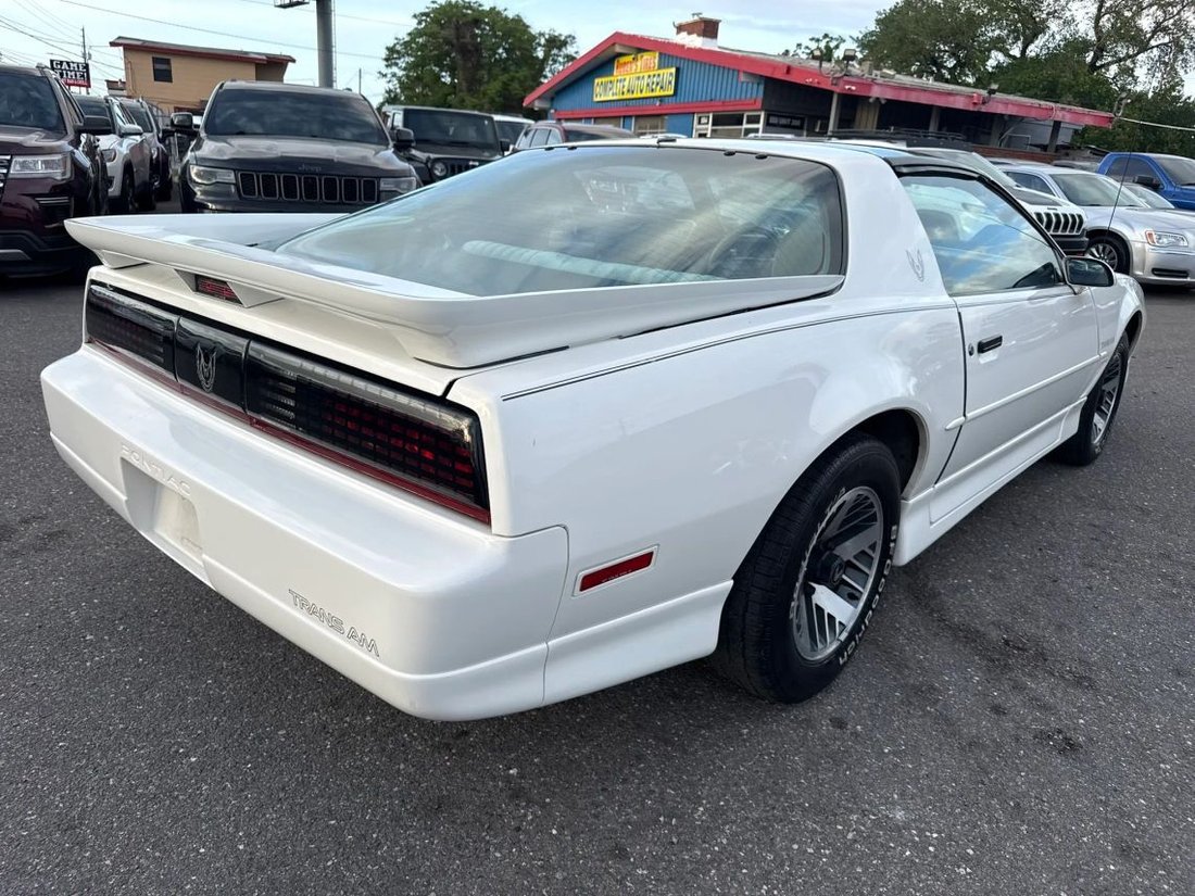 Coupe in Orlando, FL, United States 5 - 17541736