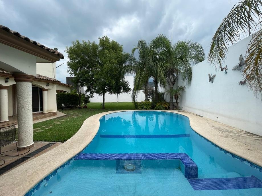 House in Monterrey, Nuevo Leon, Mexico 2 - 17542111