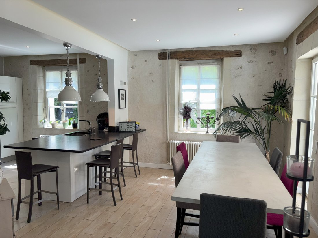 Estate in Tours, Centre-Val de Loire, France 4 - 17540671