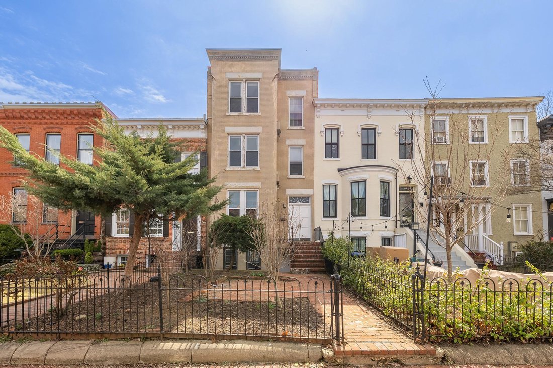 Washington, District of Columbia, United States 2 - 17539263