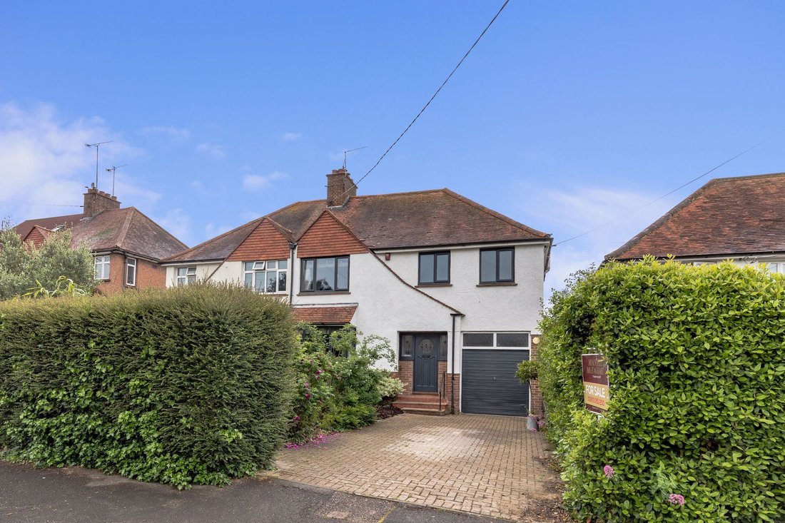 House in Steyning, England 1 - 17541091