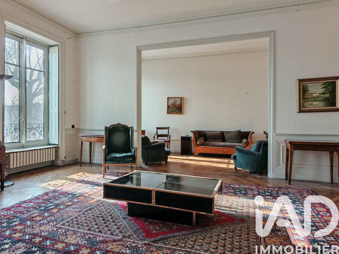 Apartment in Cordeliers-Célestins-Bourse, Lyon 2e Arrondissement, Lyon 5 - 17545662