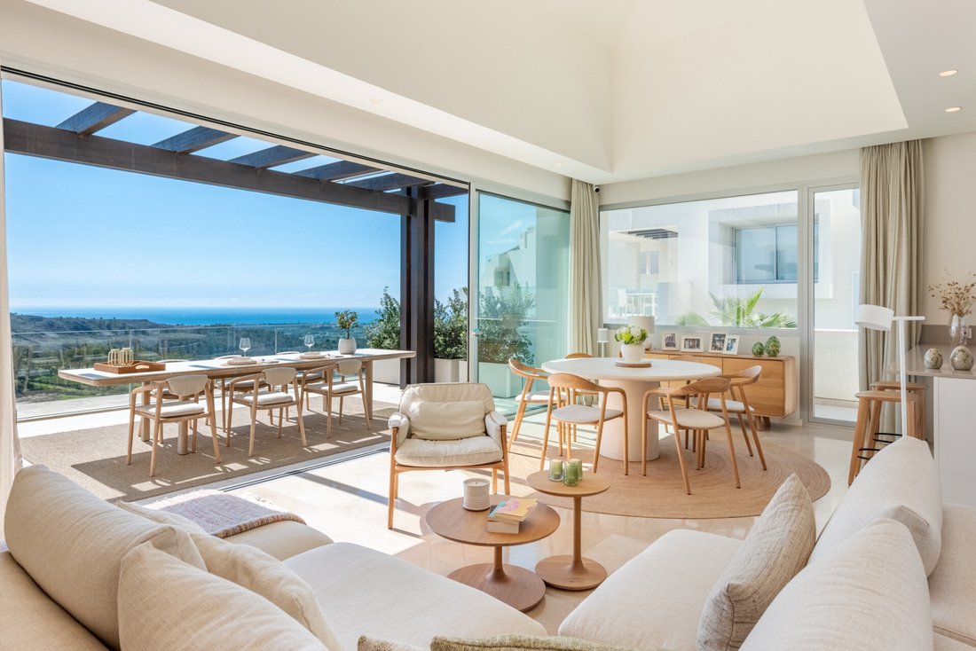 Penthouse in Benahavis, Andalusia, Spain 1 - 17543397