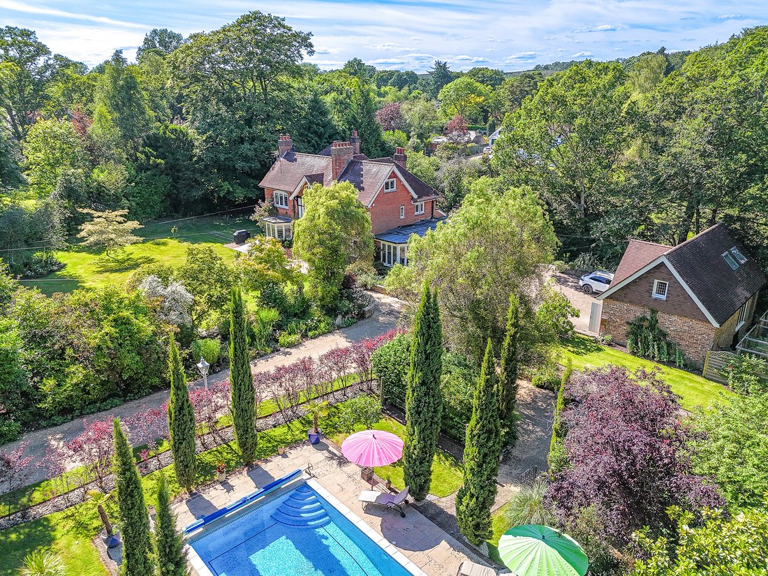 House in Burley, England 5 - 17542751