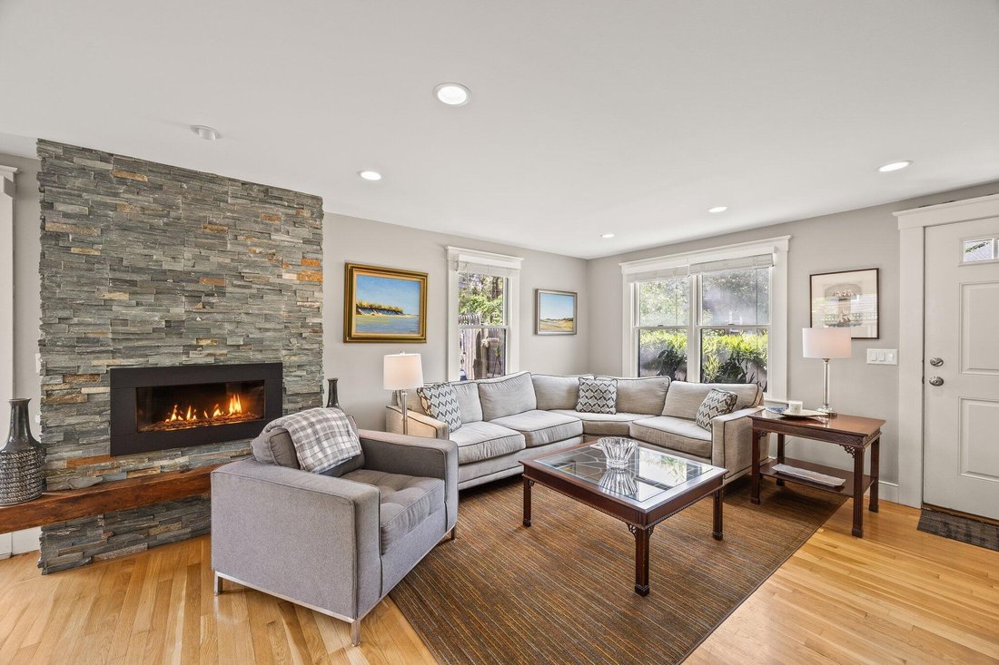 Condo in Provincetown, Massachusetts, United States 4 - 17539229