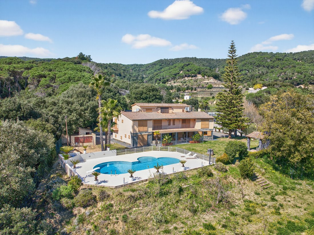 Villa in Arenys de Munt, Catalonia, Spain 1 - 17539630