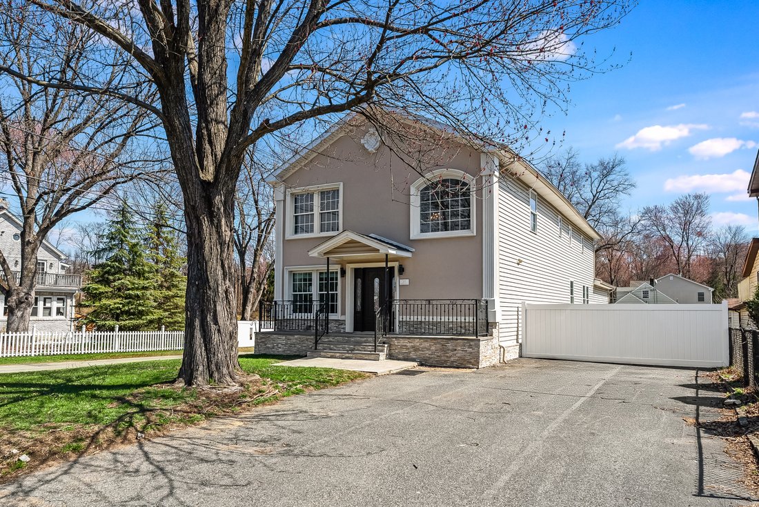 House in Denville, New Jersey, United States 2 - 17541900