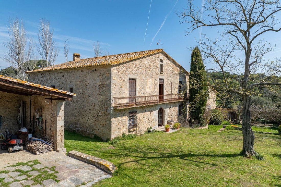 Finca in Santa Cristina d'Aro, Catalonia, Spain 3 - 17542595