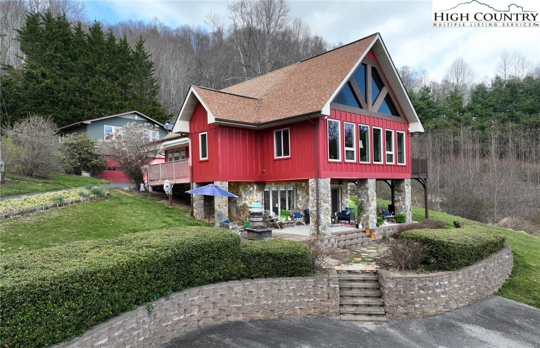 House in Newland, North Carolina, United States 1 - 17542483