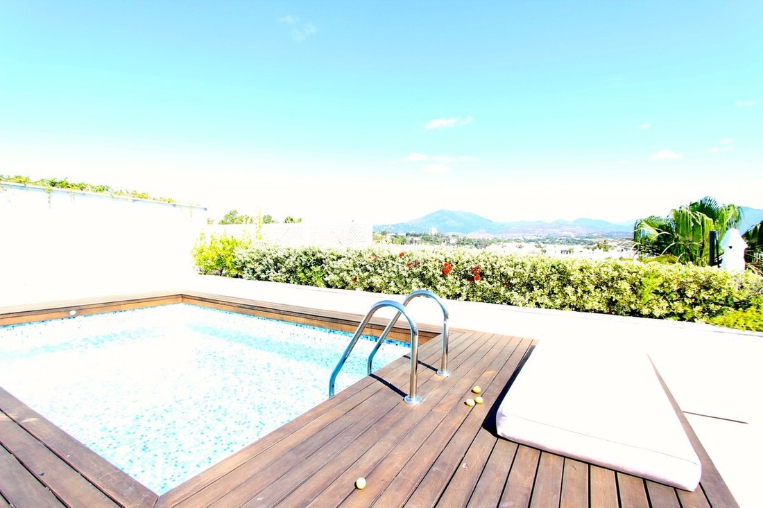 Penthouse in Puerto Banus, Marbella, Spain 3 - 11285235