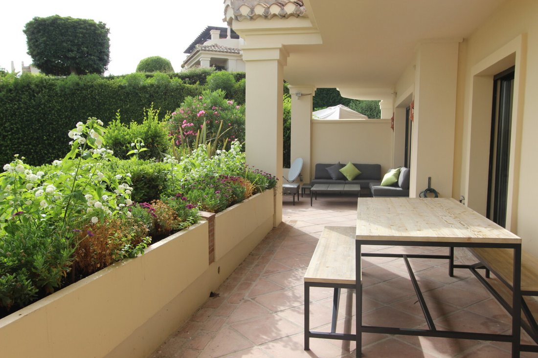Apartment in Benahavis, Andalusia, Spain 4 - 11643204