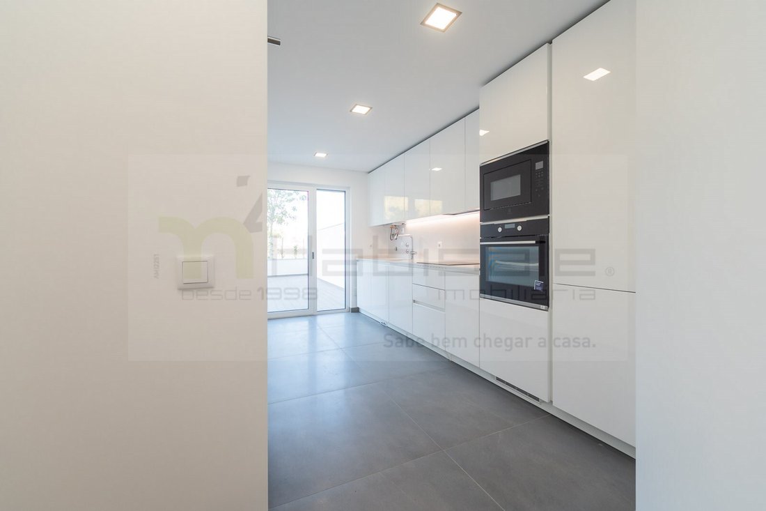 Apartment in Carcavelos e Parede, Lisbon, Portugal 5 - 17542031