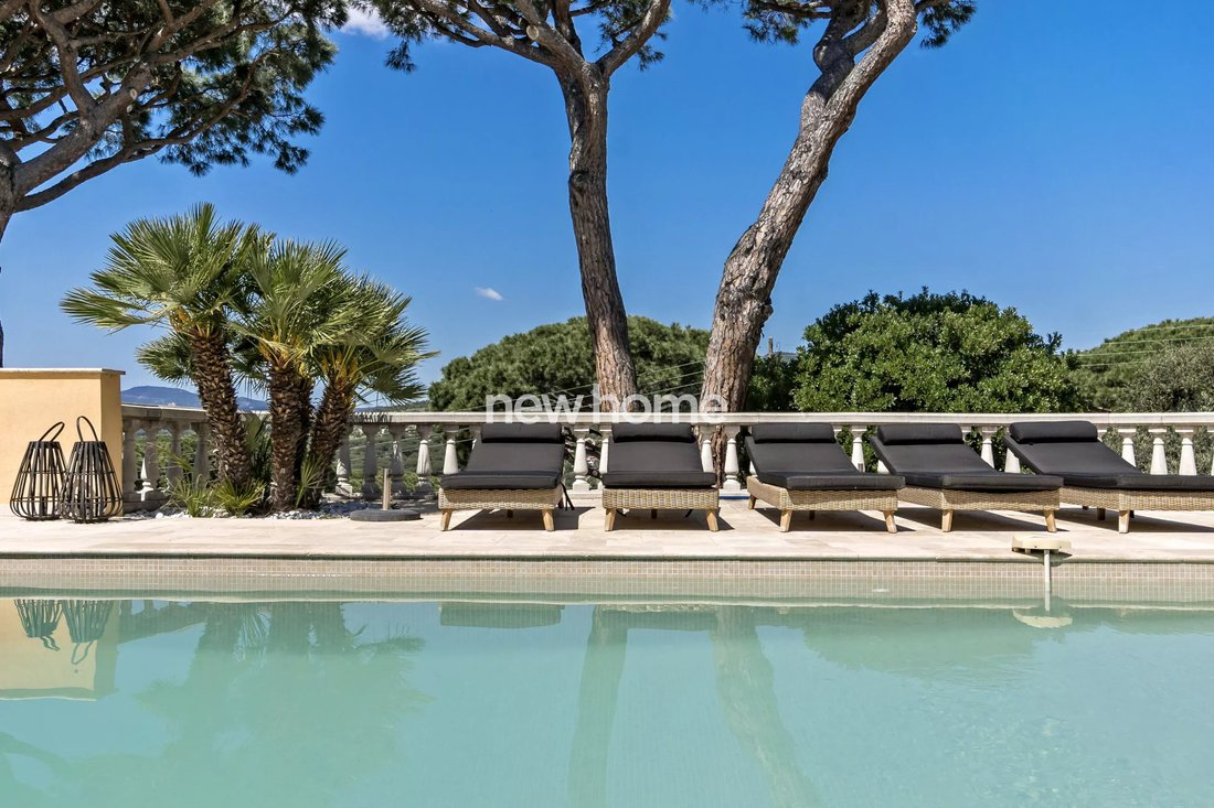 House in Ville-Les Saquedes-Le Bouillonnet, Sainte-Maxime, France 3 - 17504519
