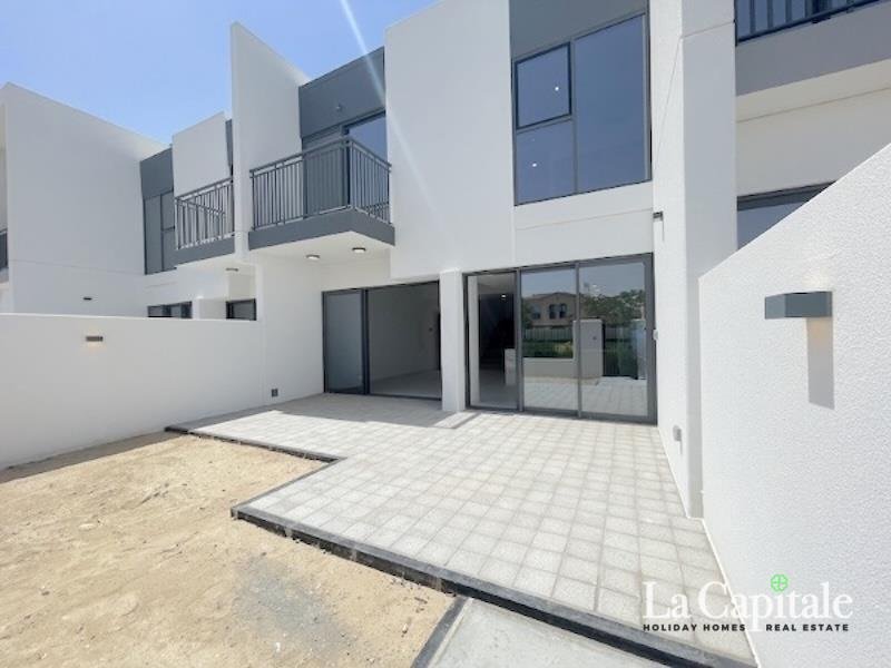 Townhouse in Wadi Al Safa 5, Wadi Al Safa, Dubai 2 - 17539947