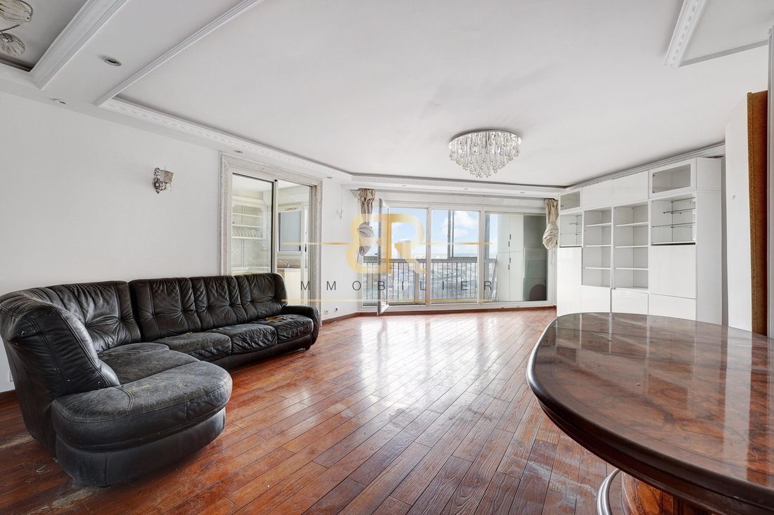 Apartment in Pantin, Ile-de-France, France 1 - 17543556