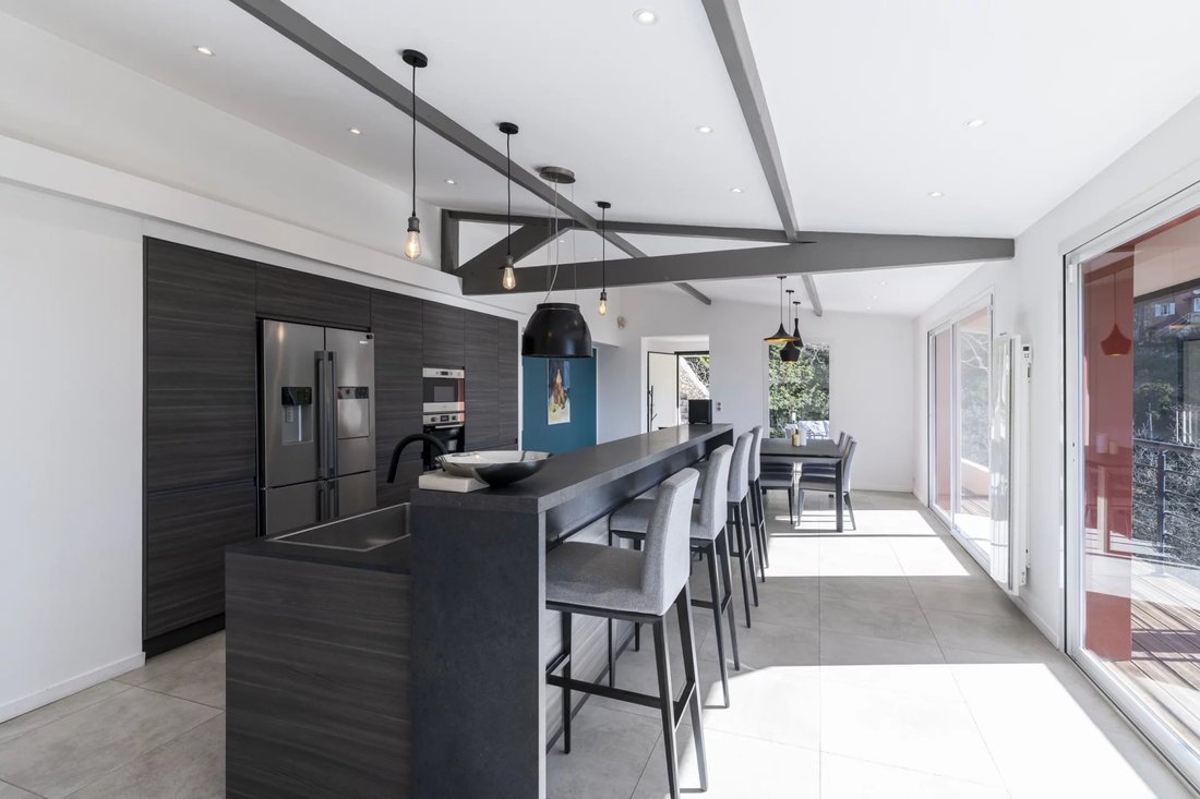 Villa in Castellar, Provence-Alpes-Côte d'Azur, France 5 - 17541274