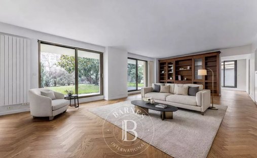 Apartment in Villiers-Cerdan, Levallois-Perret, France 1