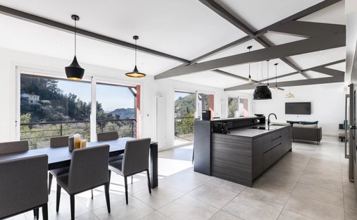 Villa in Castellar, Provence-Alpes-Côte d'Azur, France 1