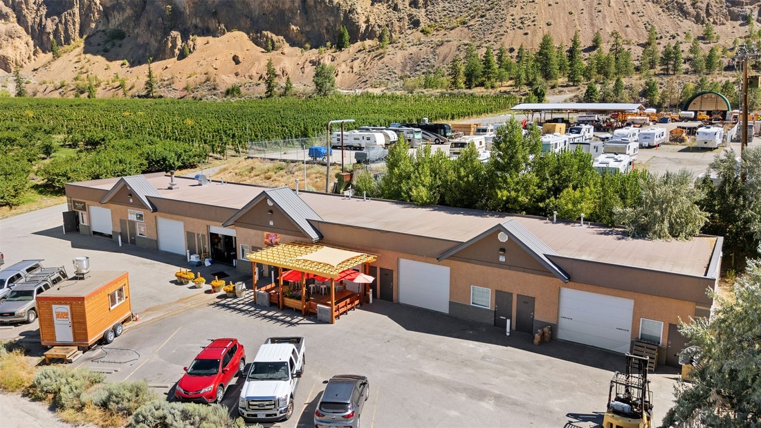 Summerland, British Columbia, Canada 1 - 17544568