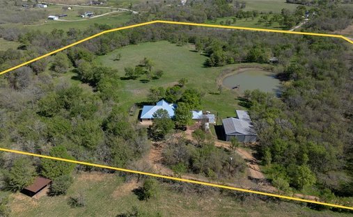 House in Cedar Creek, Texas, United States 1