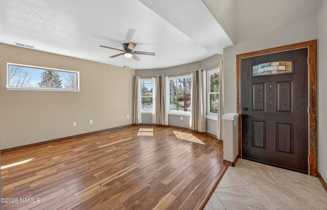 House in Flagstaff, Arizona, United States 2 - 17542536
