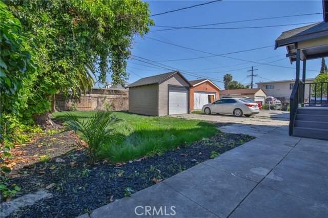 Los Angeles, California, United States 4 - 17540931