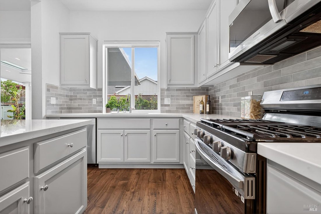 House in Windsor, California, United States 5 - 17541664