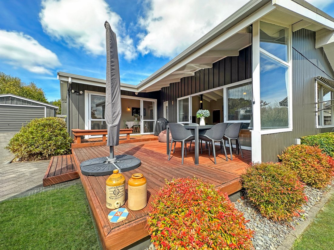Kinloch, Waikato, New Zealand 4 - 17539200