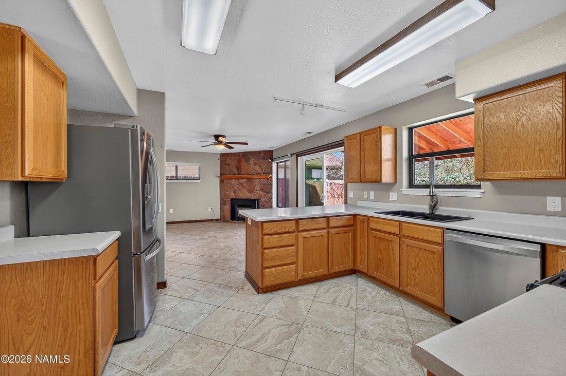 House in Flagstaff, Arizona, United States 5 - 17542536