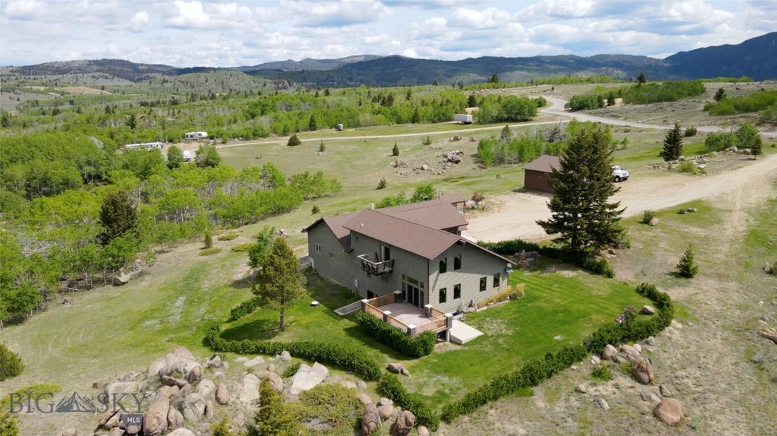 House in Butte, Montana, United States 1 - 17543856