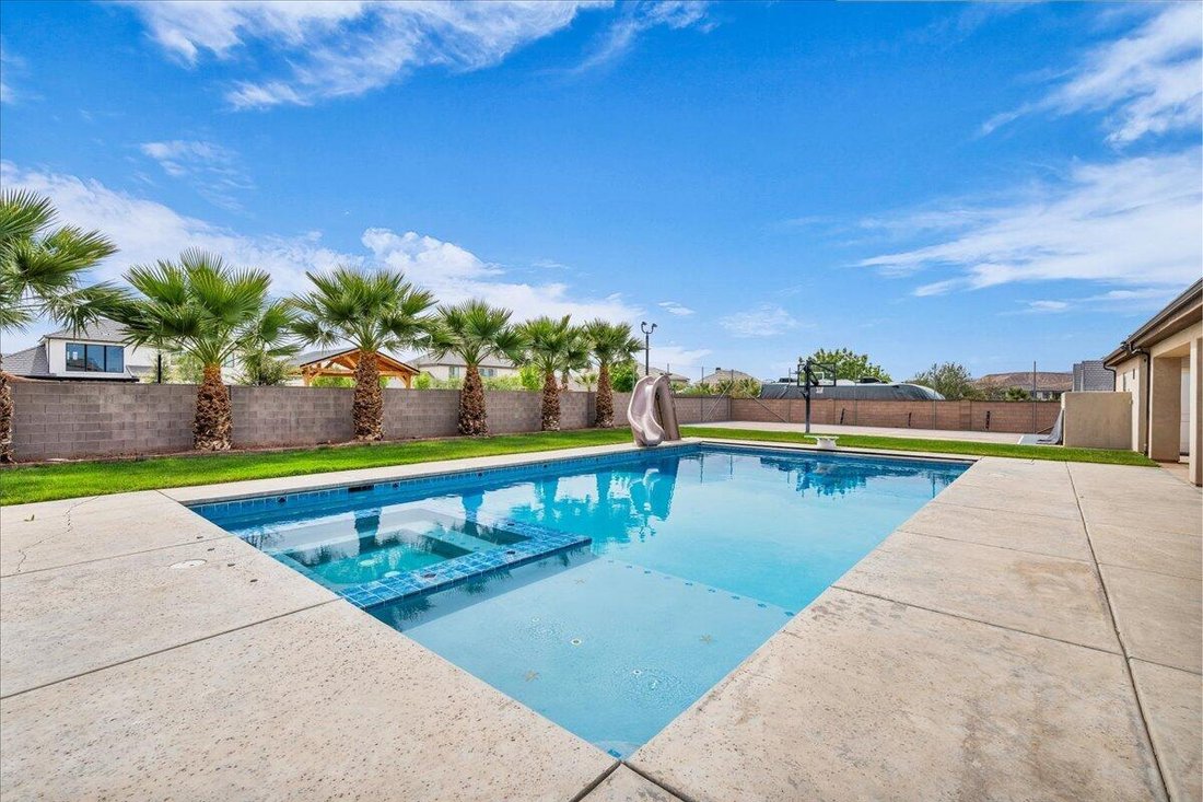 House in St. George, Utah, United States 4 - 17542543
