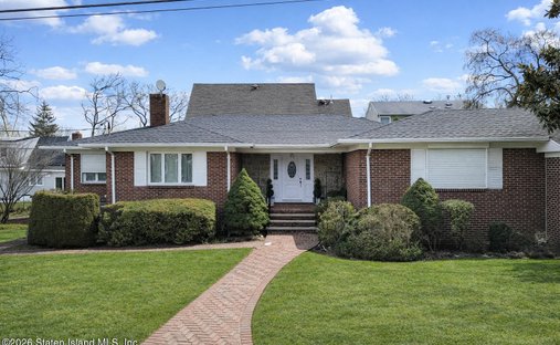 House in New York, New York, United States 1