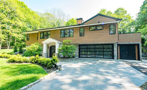 House in Halesite, New York, United States 1